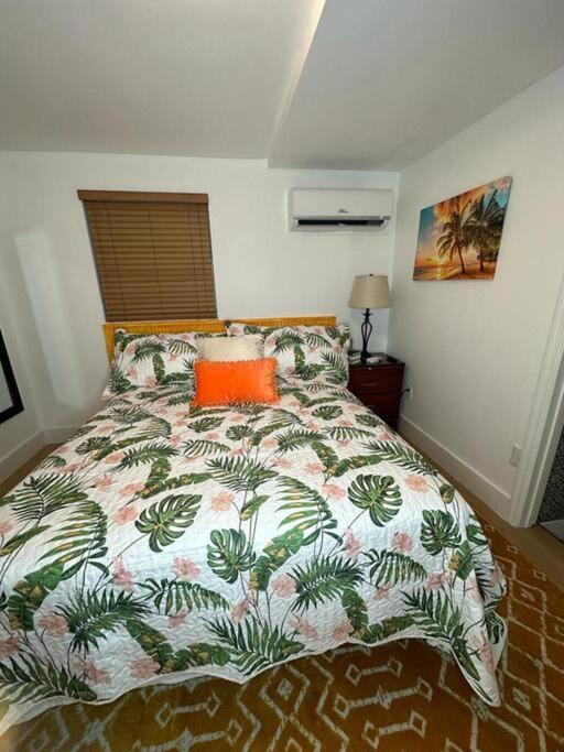 Sleeps 3, Casa Tropical In Miami Appartement Buitenkant foto