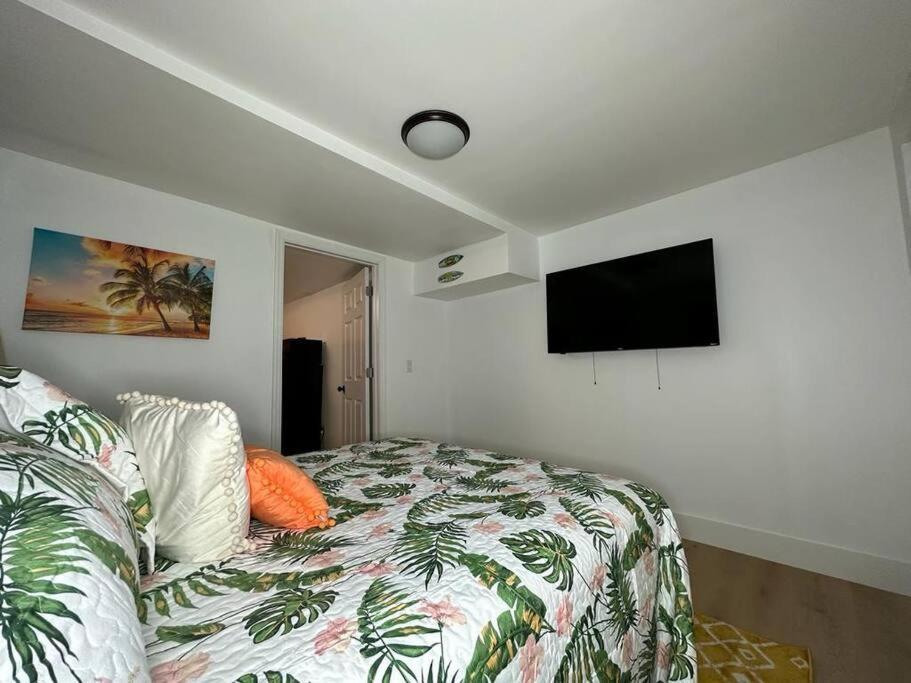 Sleeps 3, Casa Tropical In Miami Appartement Buitenkant foto